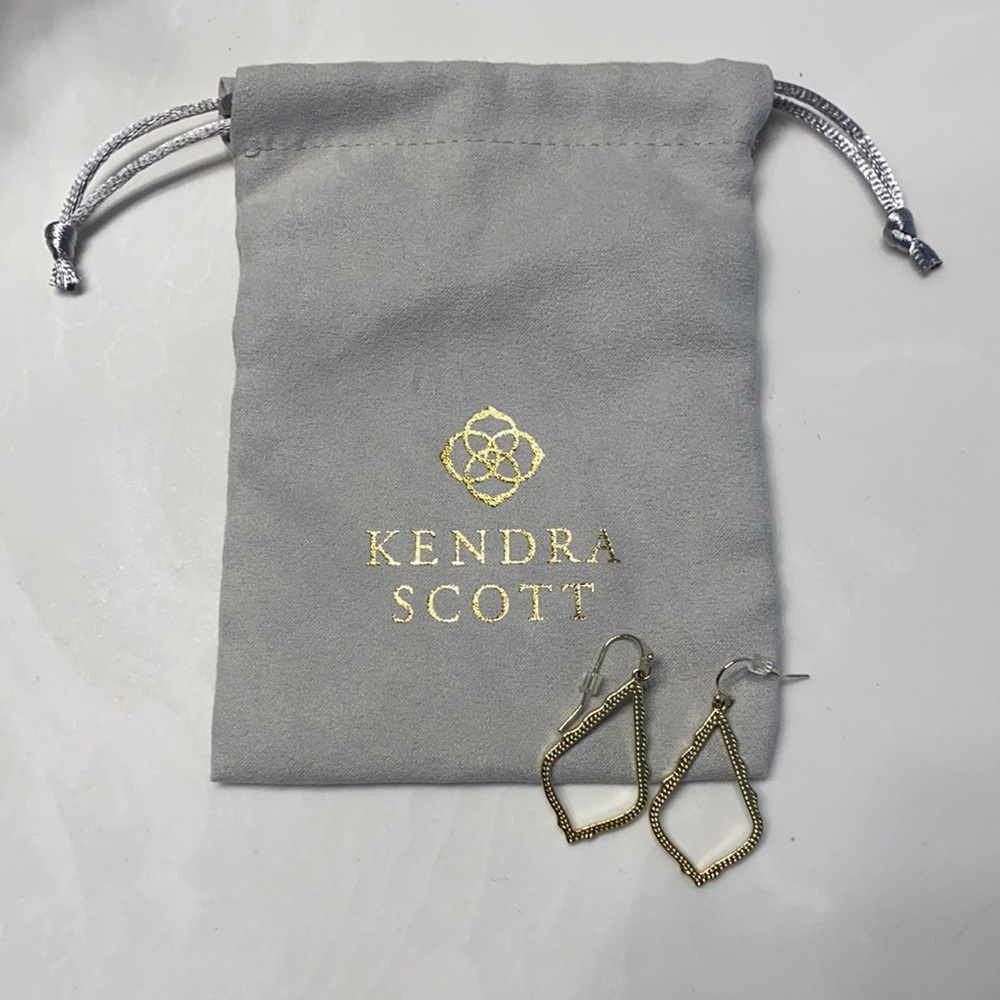 Kendra Scott Sophia Drop Earrings